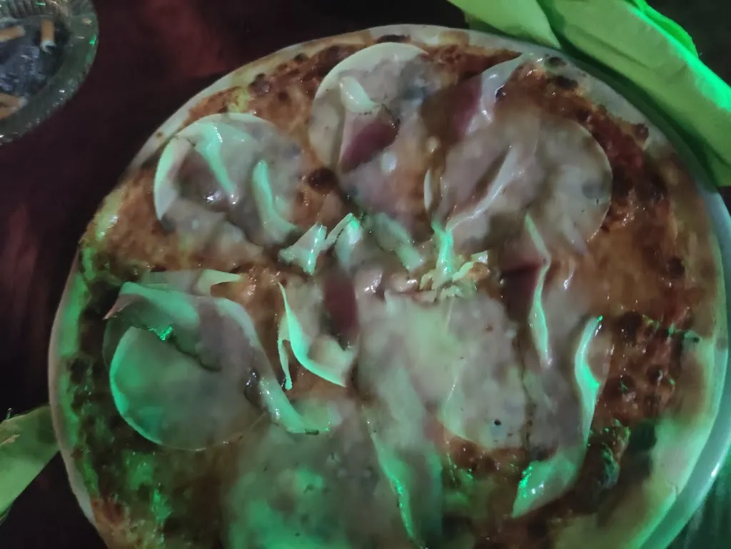 Zsolt Gabor_Marco's Pizza_Tinnura_review