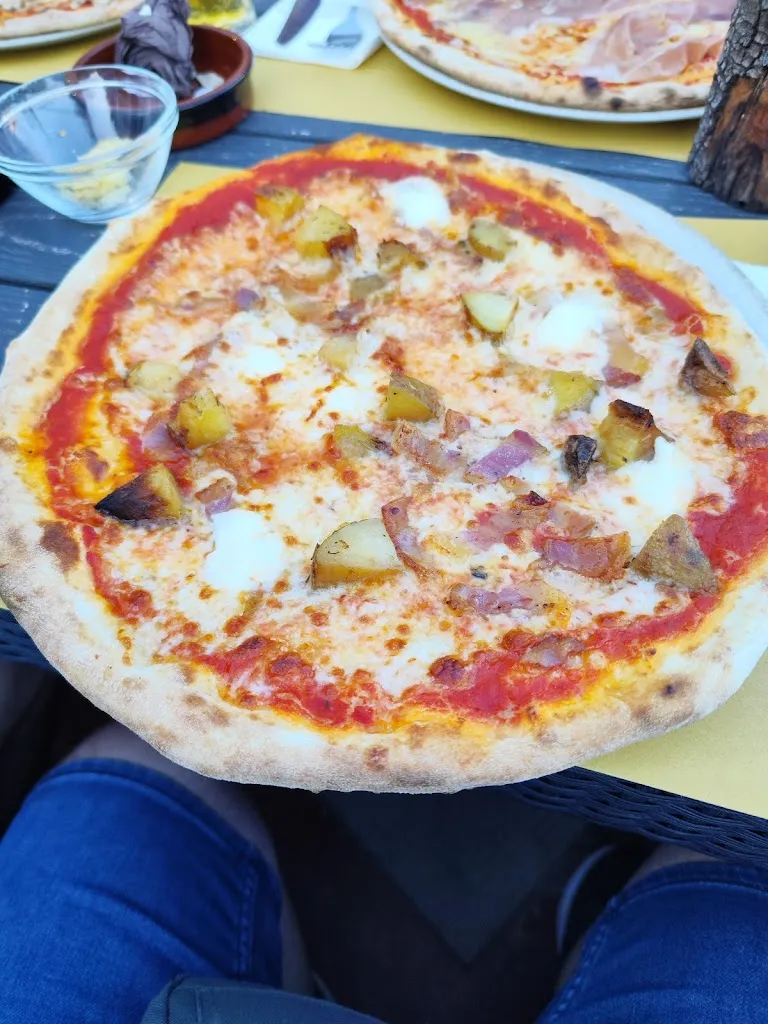 dalibor lesiov_Olivarium - Bar, Pizzeria, Ristorante_Sestu_recensione