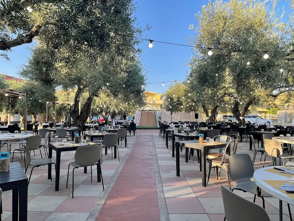 Olivarium - Bar, Pizzeria, Ristorante restaurant in Sestu