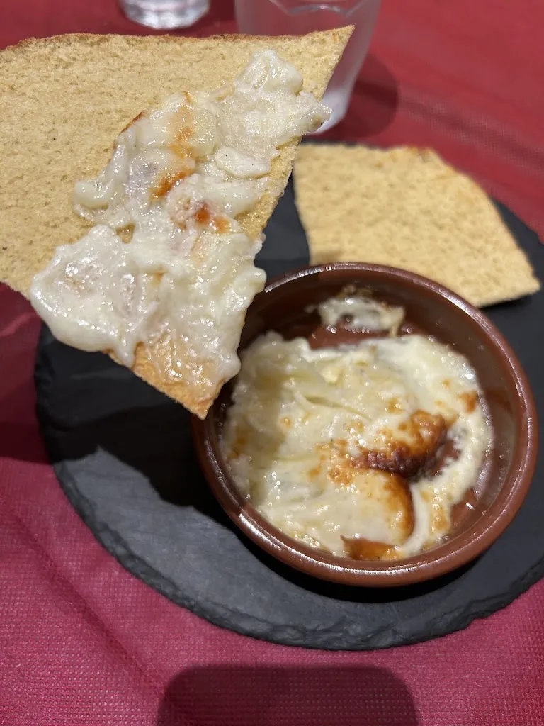 Alessia Cuomo_Gustos_Sestu_review