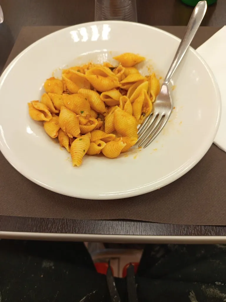 Riccardo Pinna_Mordi e Fuggi_Sestu_review