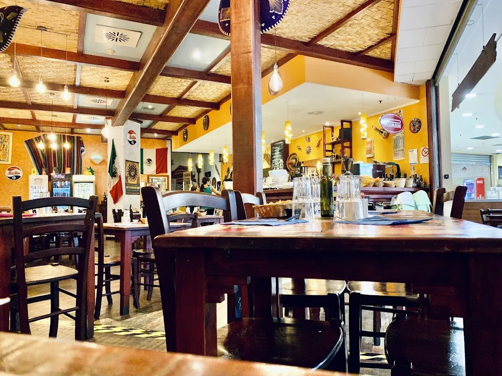 Corre El Tiempo Ristorante Bar 