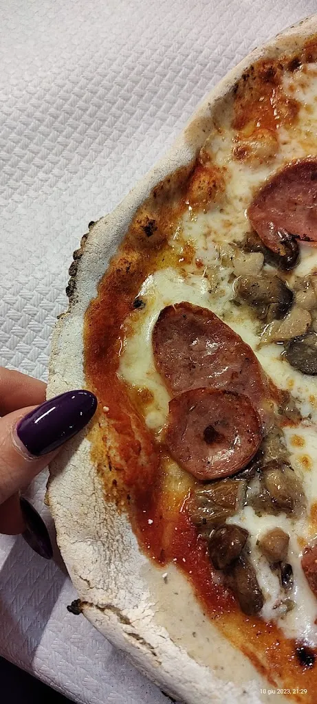 Menu_Pizzeria Bisteccheria Michelangelo_Sestu_image_9