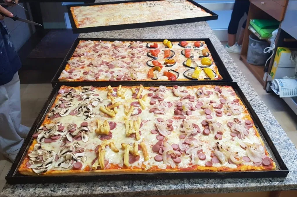 Pizzeria Giaba Di Mereu Giancarlo_Sestu_slider_image_3