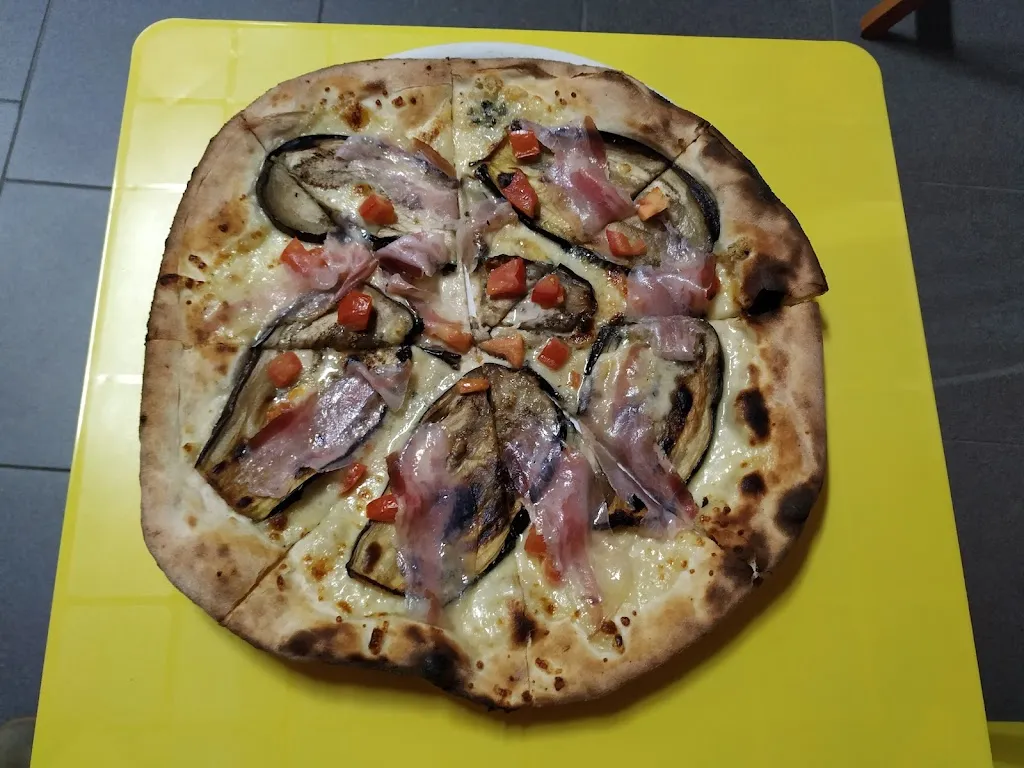 Menu_Pizzeria La Suprema di Boi Patrizia & C. S.A.S._Sestu_image_5