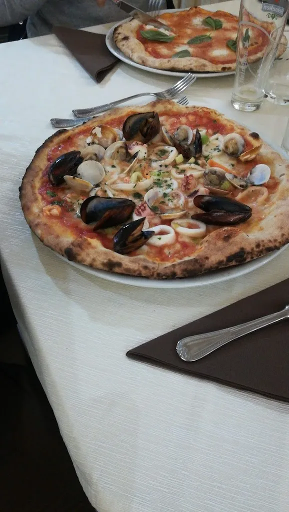 Menu_Ristorante Pizzeria La Favorita_Guagnano_immagine_5