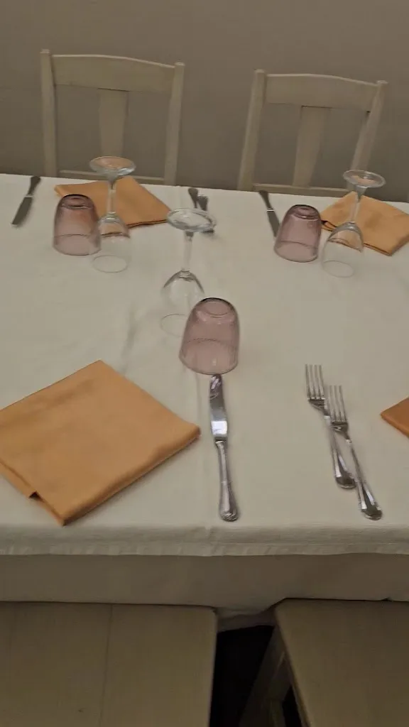 Ristorante Pizzeria La Favorita_Guagnano_slider_image_2