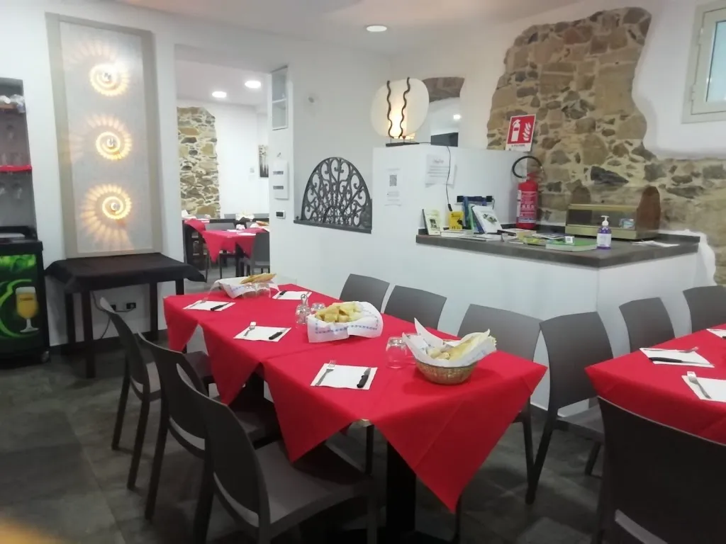 Lorenzo Deligia_AnnauNoli Pizzeria Ristorante Gastronomia_Tonara_review