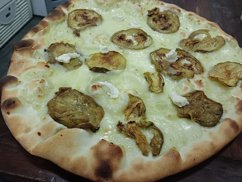 AnnauNoli Pizzeria Ristorante Gastronomia_Tonara_slider_image_3