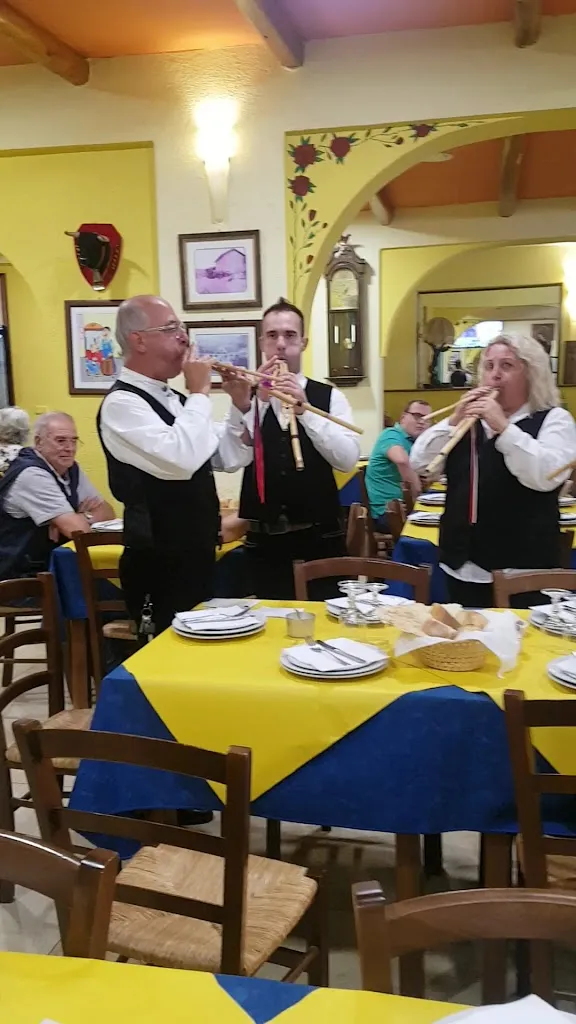 Pizzeria Onano_Tonara_slider_image_2