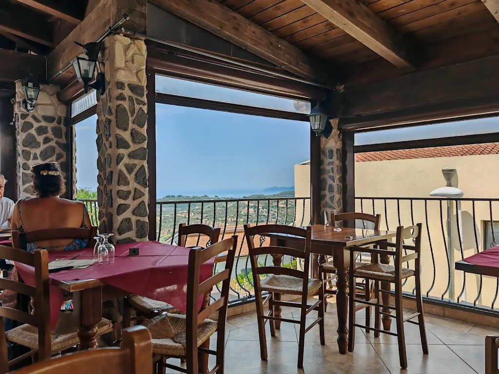 Pizzeria Ristorante Su Palatteddu restaurant in Tresnuraghes