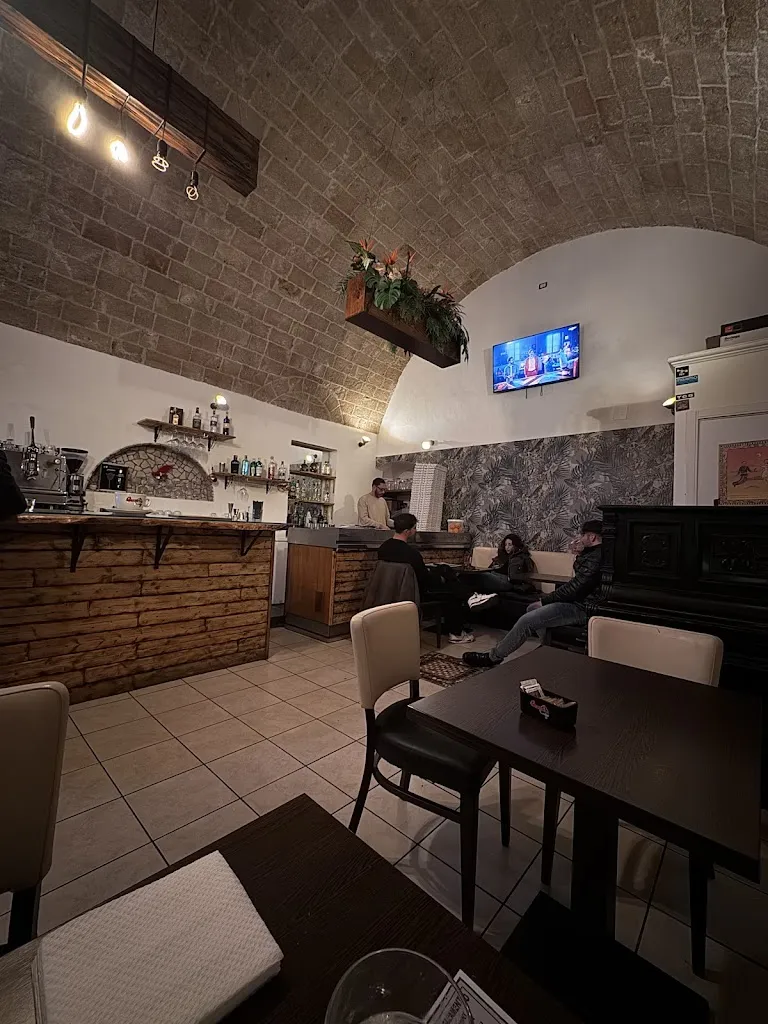 Ducale - Bar & Pizzeria_Guagnano_slider_image_1