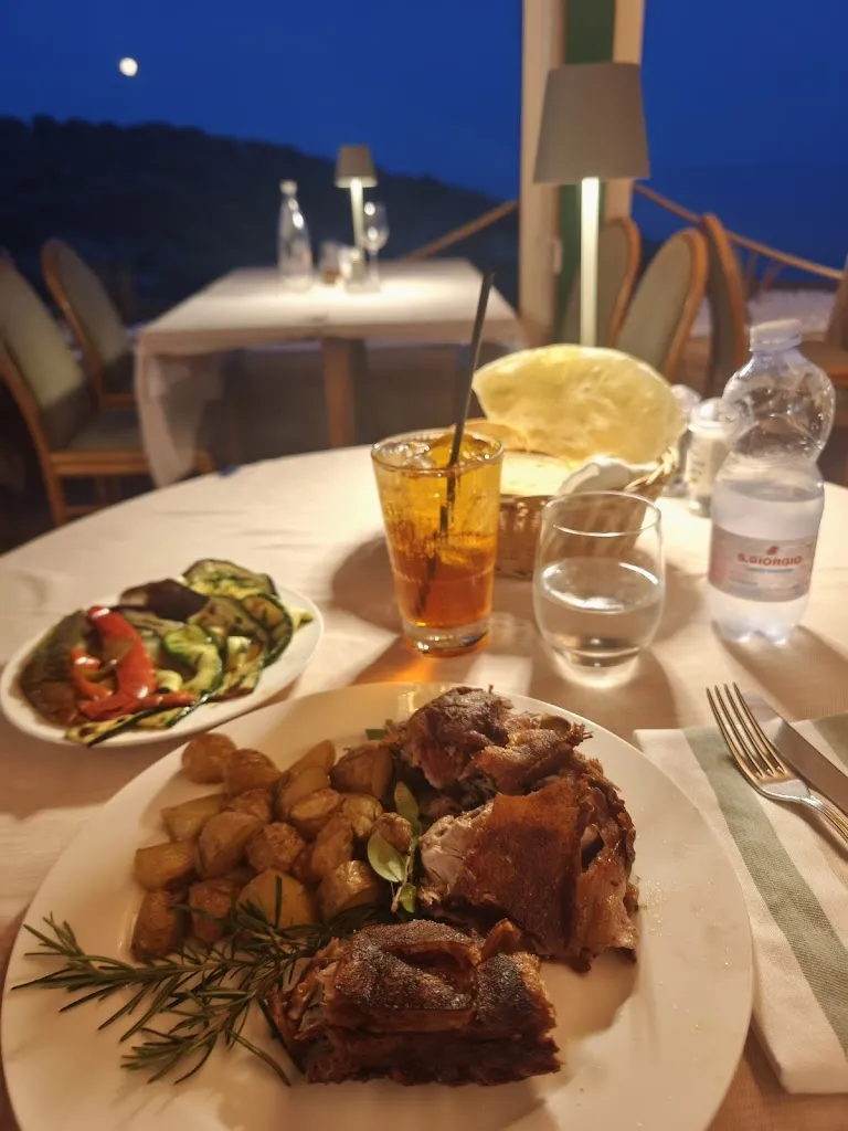 Pedro Oliveira_Panoramic Restaurant Baia Eco Village_Teulada_review