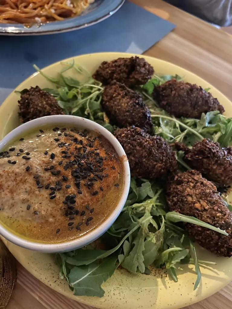 Ravina Shahi_FIKO Atipical Bistrot_Ulassai_review