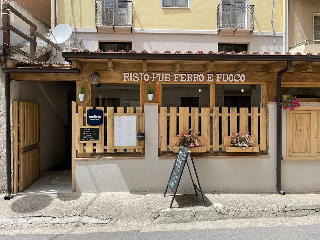 Ferro & Fuoco RistoPub restaurant in Ulassai