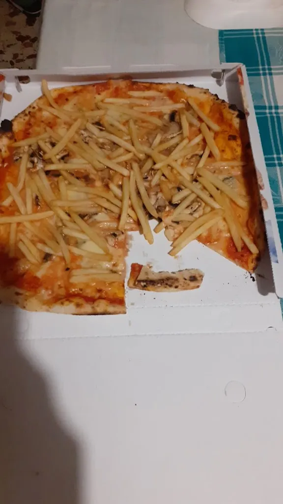 Menu_Pizzeria Linus_Usini_image_6