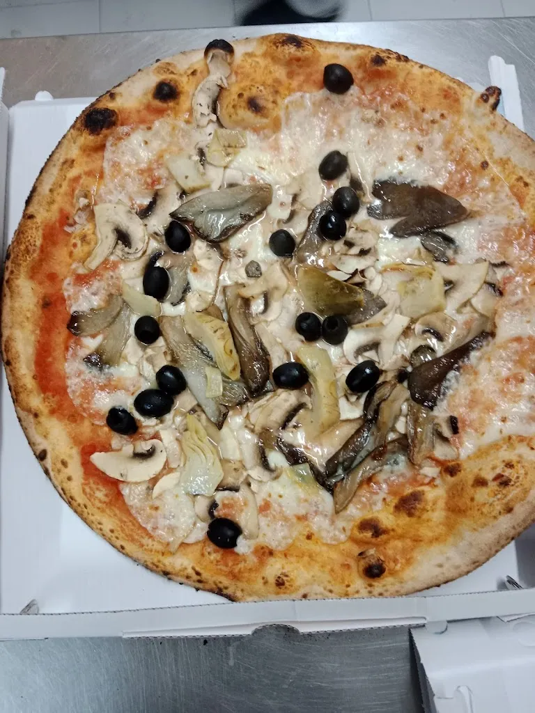 Menu_Pizzeria Linus_Usini_image_7