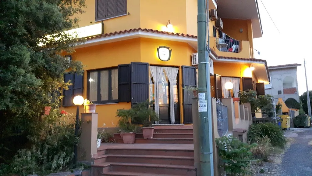 Pizzeria Sa Giara restaurant in Ussaramanna