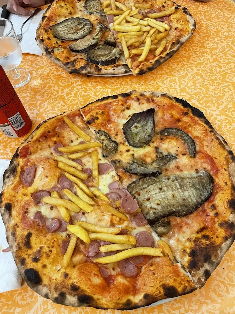 Pizzeria Sa Giara_Ussaramanna_slider_image_2