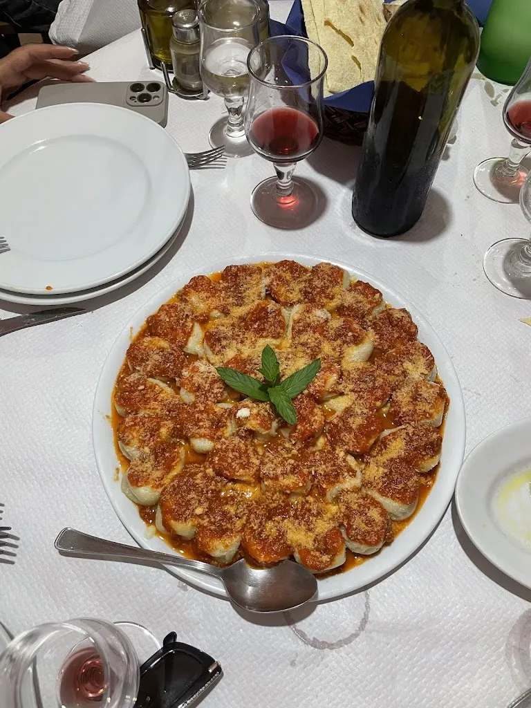 Ilie Grigoras_Agriturismo Menhir_Villagrande Strisaili_review