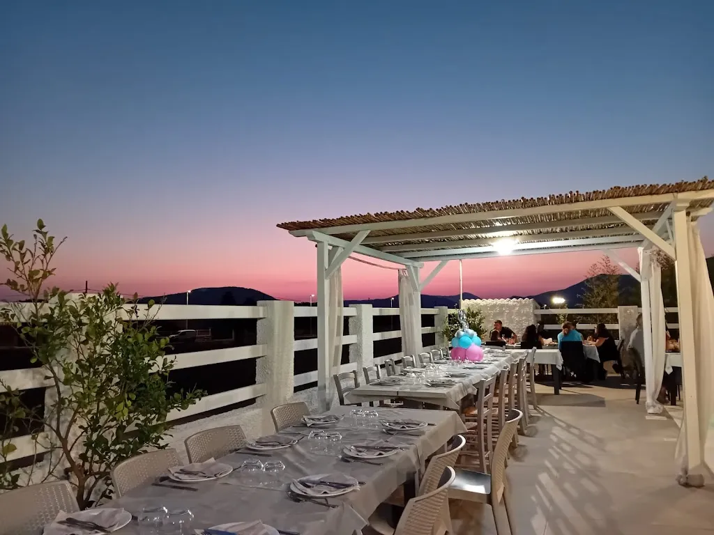 Villa INN Ristorante Pizzeria & rooms restaurant in Villaperuccio