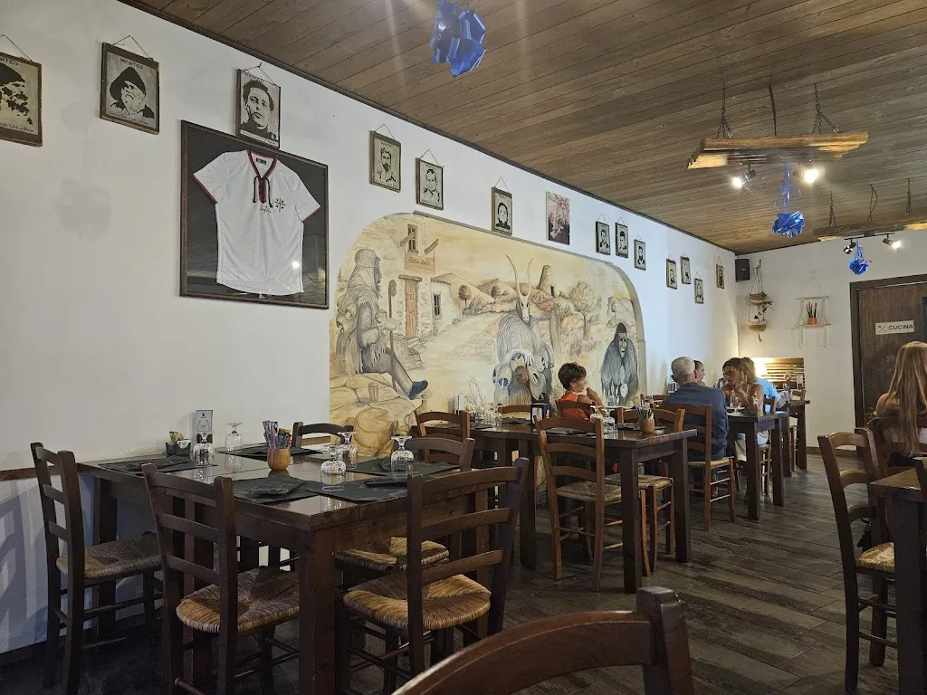 Bar ristorante Pappa E Buffa restaurant in Villaputzu