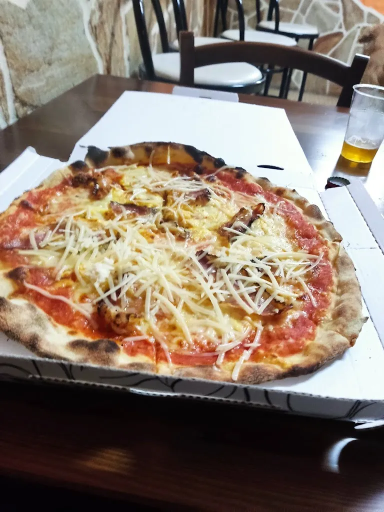 Menu_Su Sazzagoni - Pizzeria da asporto._Villasalto_image_6