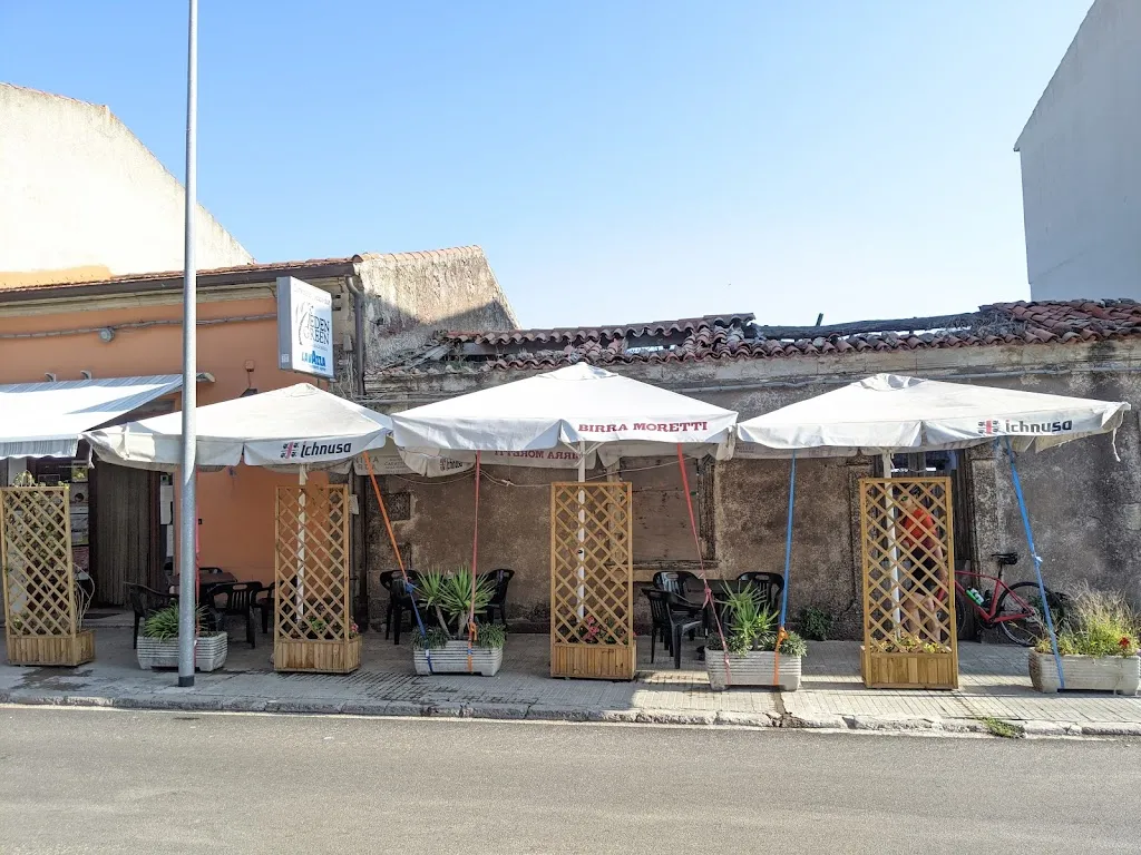 Jakob L_Snack bar EDEN GREEN_Villanova Monteleone_review