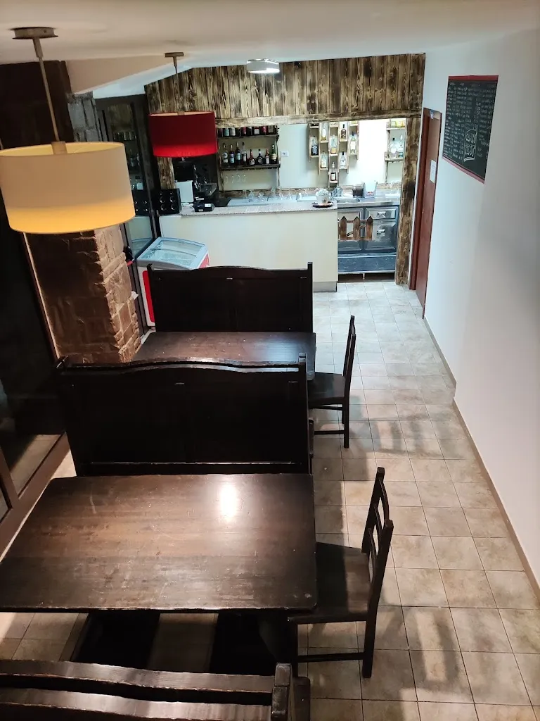 Clan best Bar Pizzeria braceria_Villaurbana_slider_image_1