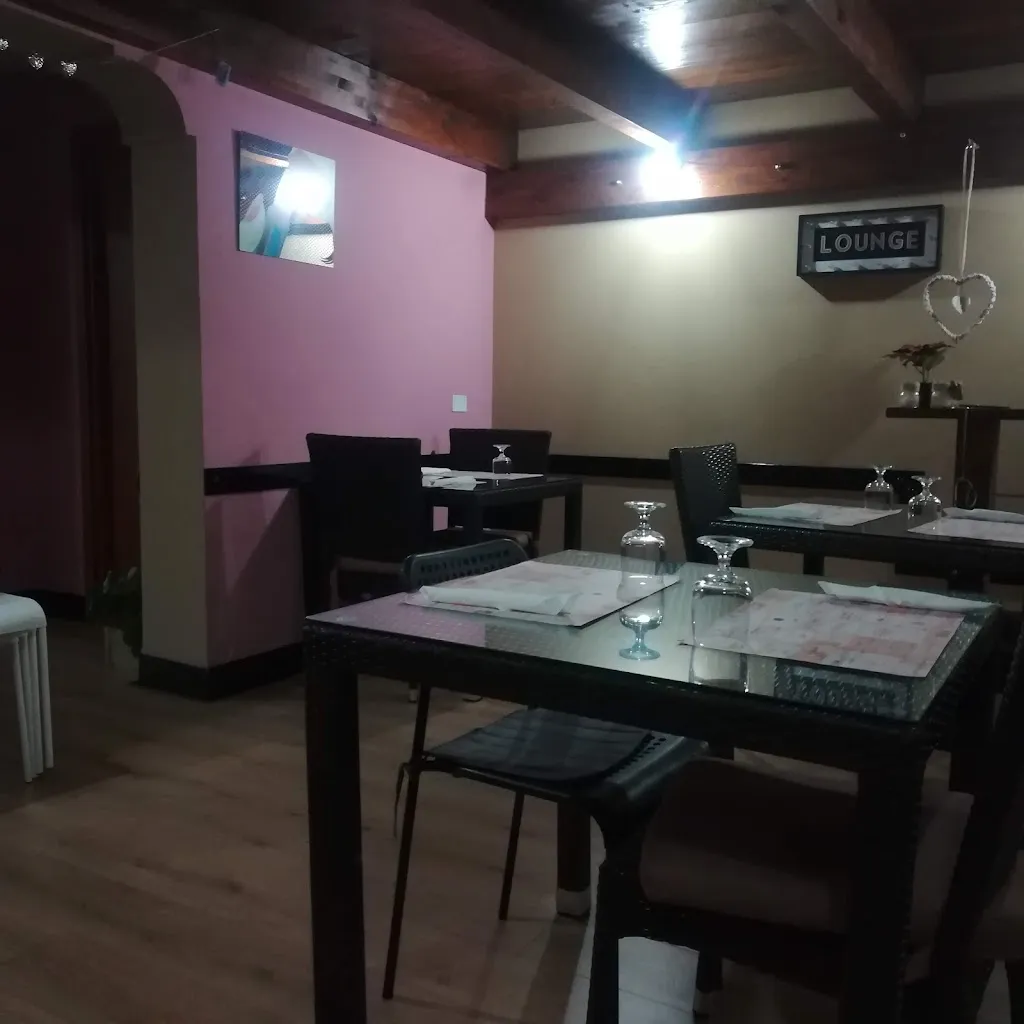 La Piazzetta restaurant in Villaspeciosa