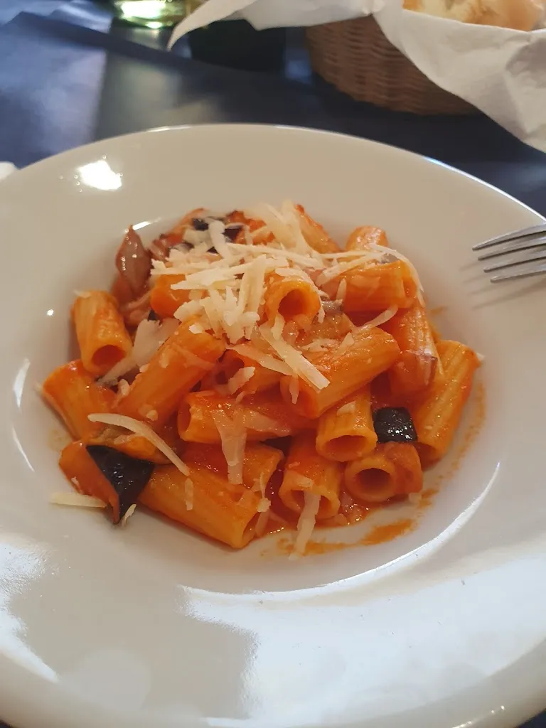 Alexander_Villasor_slider_image_2