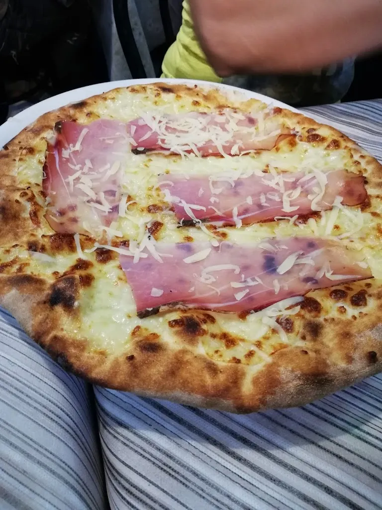 Menu_Bar Green_Villasor_image_2