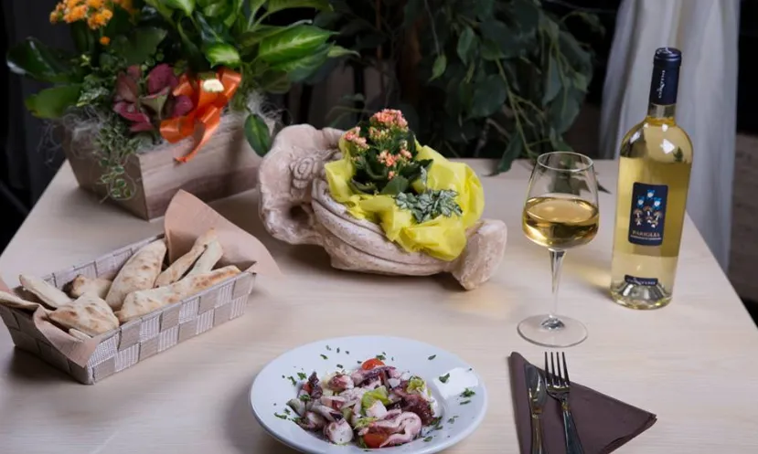 Bar Green_Villasor_slider_image_2