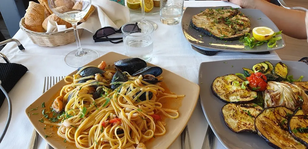 Ristorante Osteria Dei Marinai_Acitrezza_slider_image_3