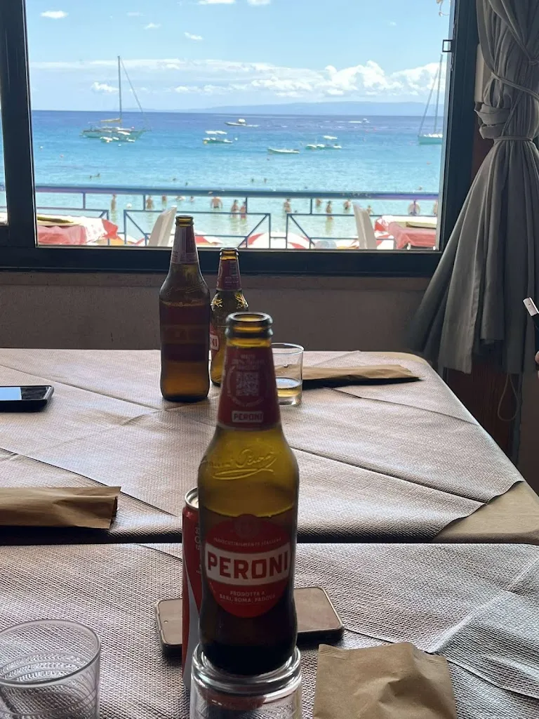 Nóra Fügedi_Bel Mare Ristorante Pizzeria_Isole Tremiti_review