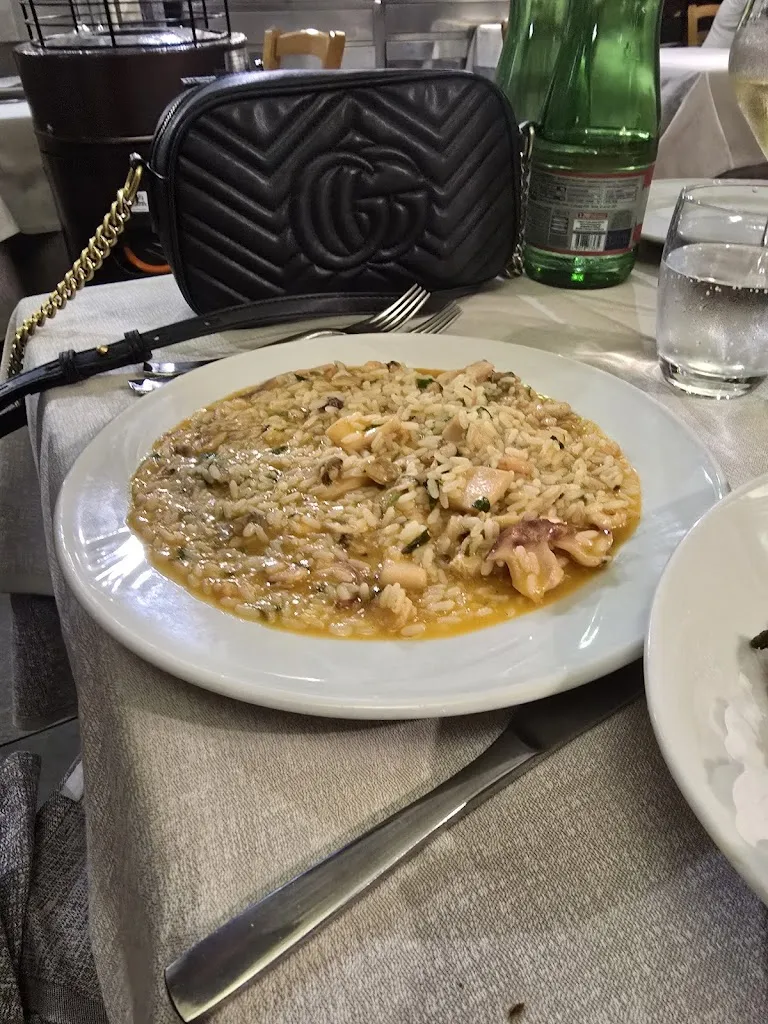 Mario _Trattoria da Federico_Acitrezza_review
