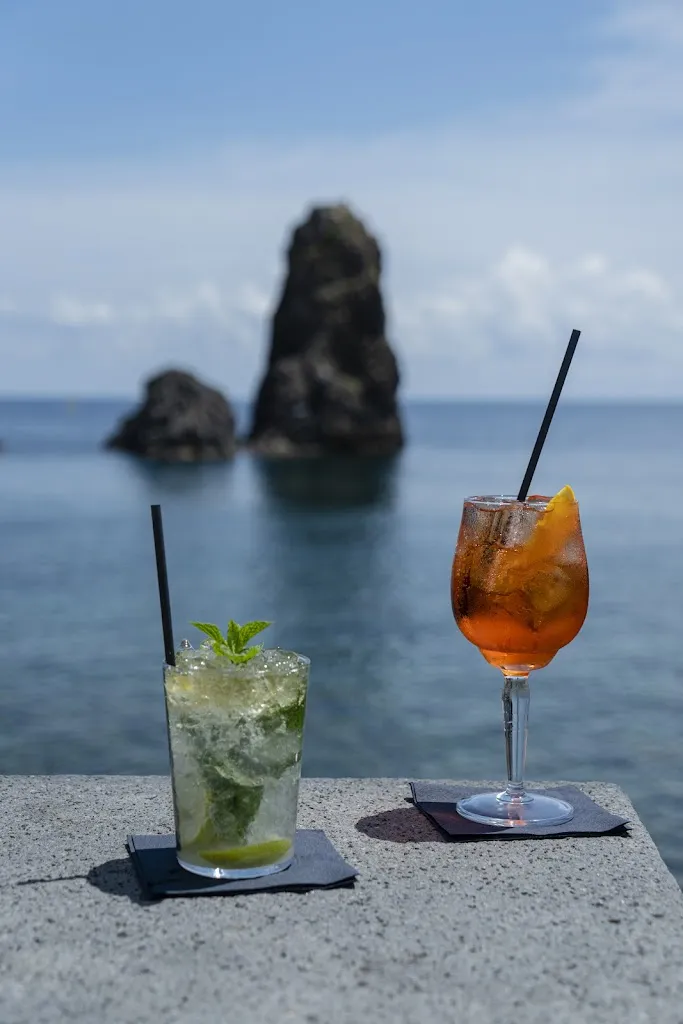 Menu_Sicilia's Cafe de Mar_Acitrezza_image_5