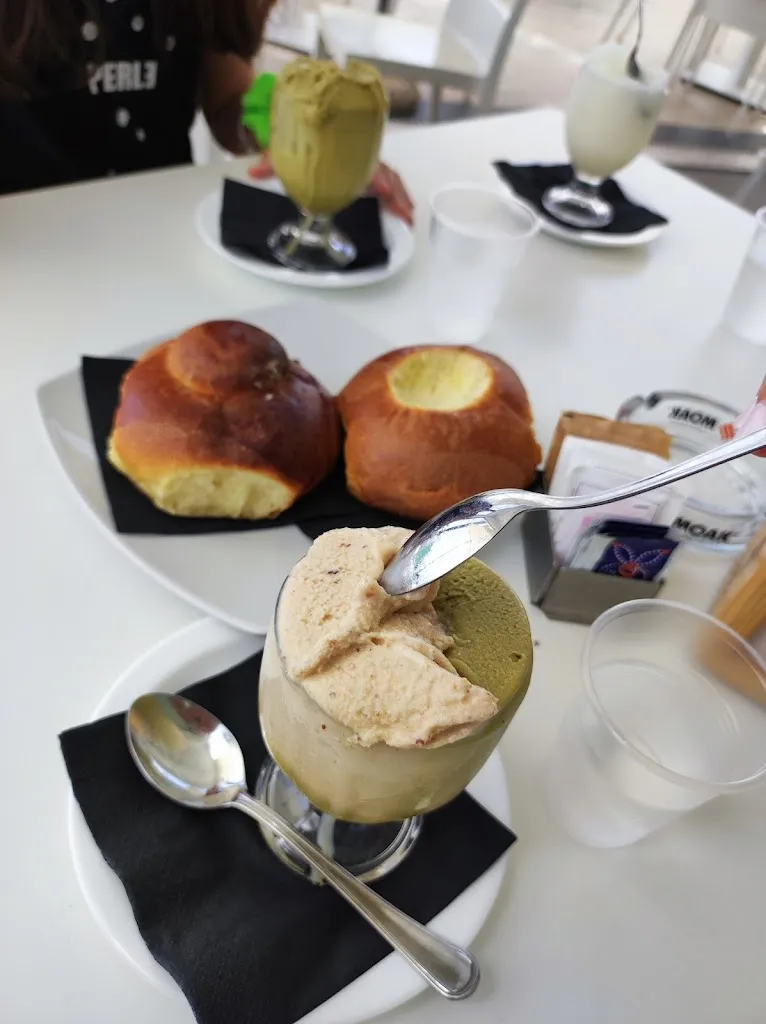 Menu_Sicilia's Cafe de Mar_Acitrezza_image_6