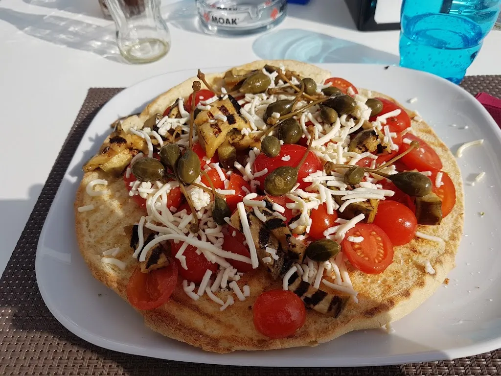 Menu_Sicilia's Cafe de Mar_Acitrezza_image_9