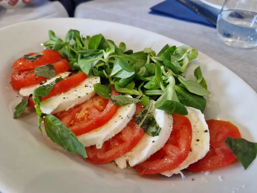 Joana Sá_A' Latruzza L'Antica posada d'Acitrezza_Acitrezza_review