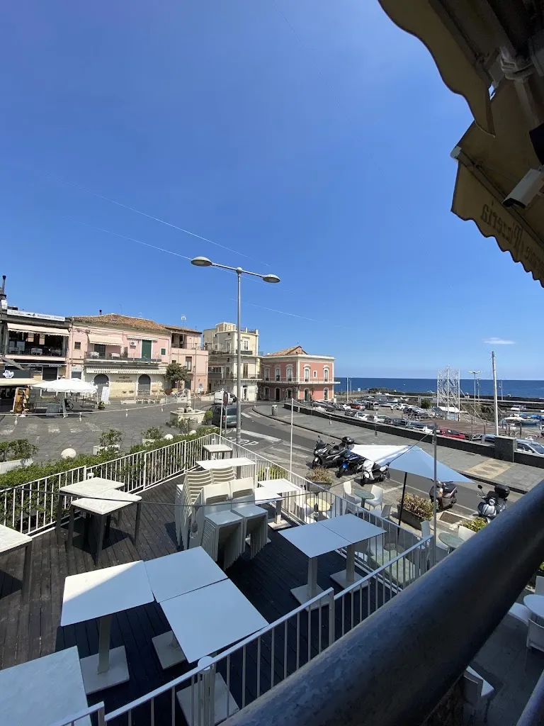 Andrew B._Le Muse Ristorante Pizzeria_Acitrezza_review