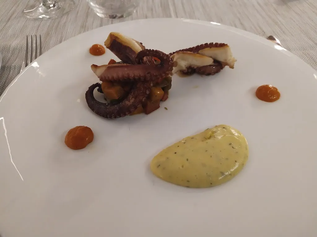 Menu_Faraglioni Restaurant_Acitrezza_image_5