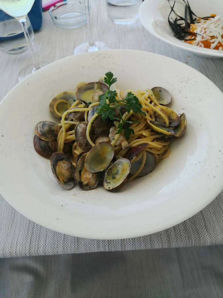 Menu_Faraglioni Restaurant_Acitrezza_image_7