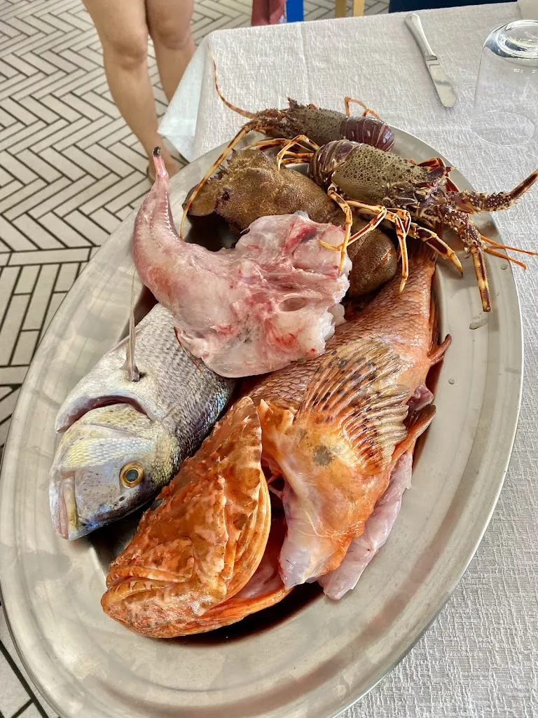 Tracy Fischer_Hotel Ristorante Gabbiano_Isole Tremiti_review