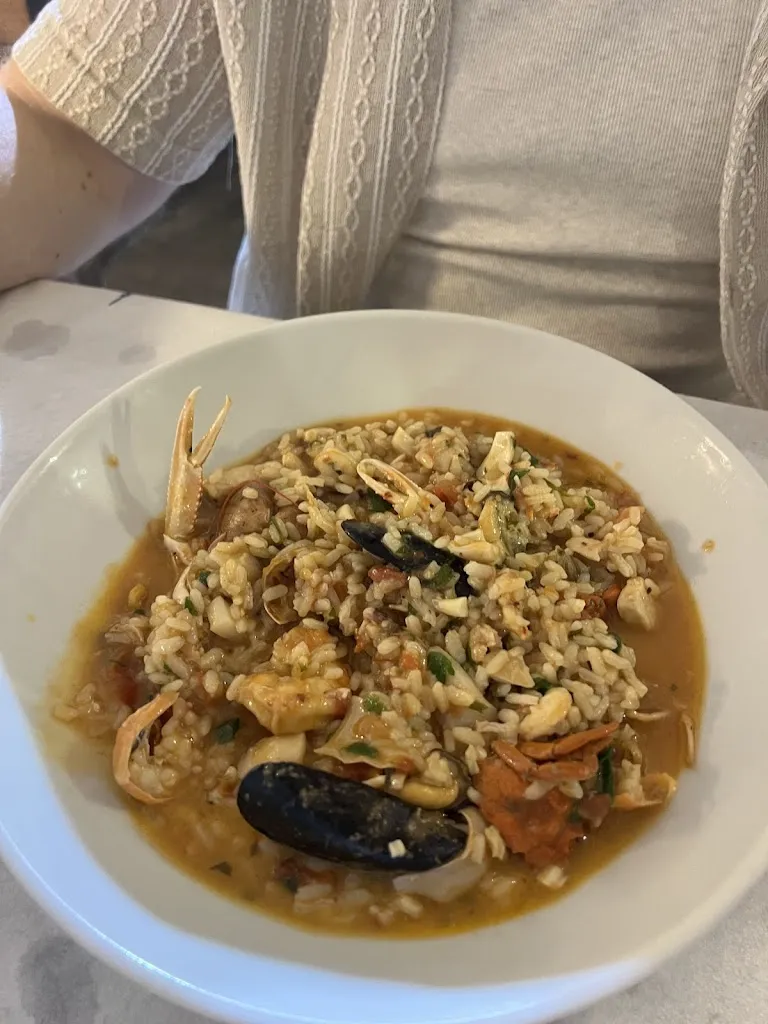 sarah desrosiers_Ristorante Cambusa del Capitano_Aci Castello_review