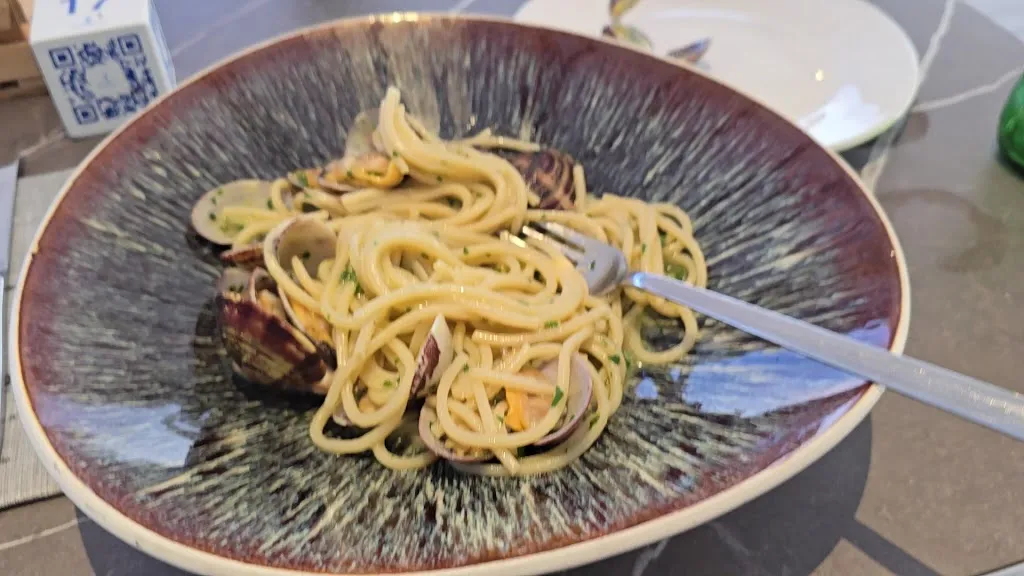 Mama Sea_Aci Castello_slider_image_2