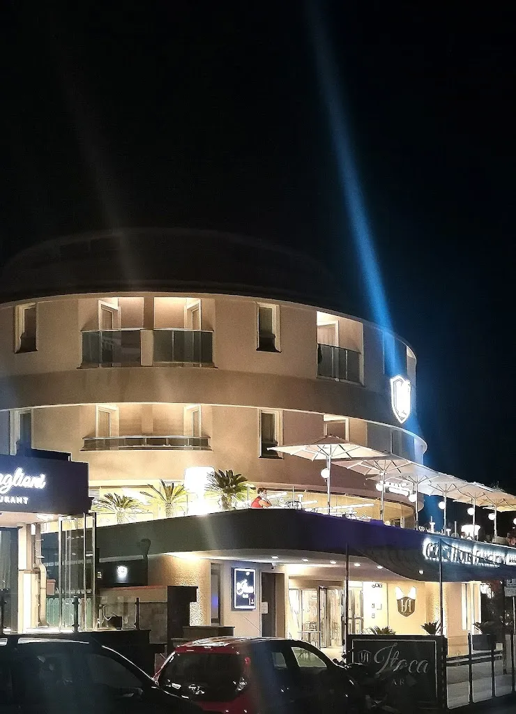 Mary Bonaparte_Canto delle Sirene_Aci Trezza_review