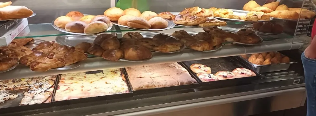 Peter Pan Di Privitera Antonio Maurizio restaurant in Aci Sant'Antonio