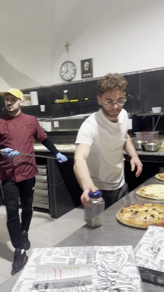 Adp Di l'ernia_Pizzeria I Love Pizza Di Gaetano Di Grazia_Aci Sant'Antonio_review