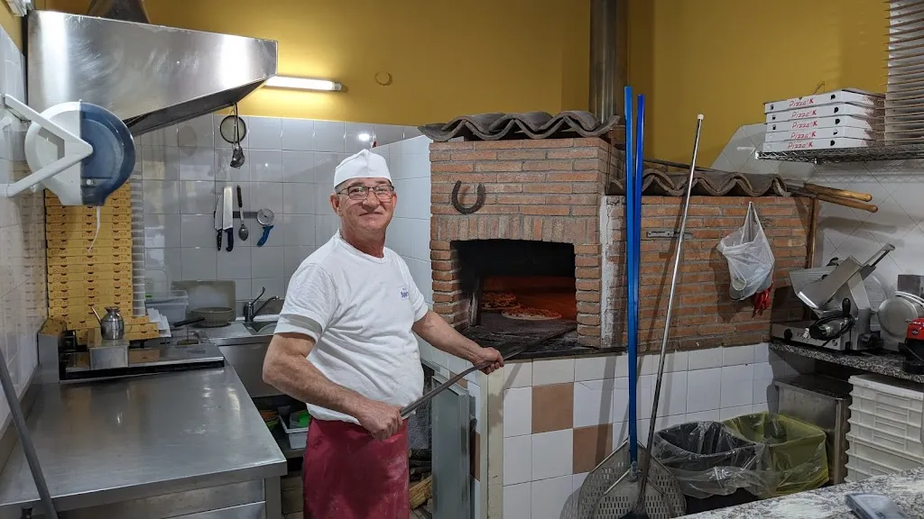 Frédéric Ducottet_Pizzeria Le Tre Stelle_Aci Sant'Antonio_review